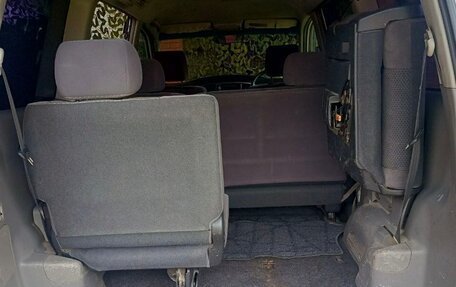 Toyota Voxy II, 2003 год, 930 000 рублей, 7 фотография