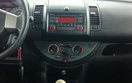 Nissan Note II рестайлинг, 2010 год, 579 000 рублей, 15 фотография