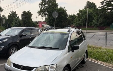 Toyota Corolla Spacio II, 1997 год, 300 000 рублей, 2 фотография