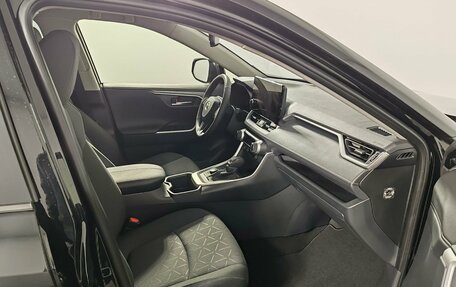 Toyota RAV4, 2025 год, 5 490 000 рублей, 17 фотография