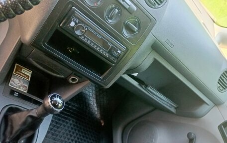 Volkswagen Caddy III рестайлинг, 2007 год, 550 000 рублей, 10 фотография