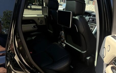 Land Rover Range Rover IV рестайлинг, 2018 год, 8 600 000 рублей, 6 фотография