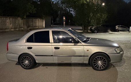 Hyundai Accent II, 2009 год, 400 000 рублей, 3 фотография