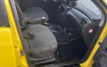 Ford Focus IV, 2003 год, 85 000 рублей, 11 фотография