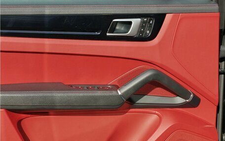 Porsche Cayenne III, 2022 год, 10 700 000 рублей, 13 фотография