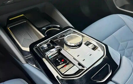 BMW 5 серия, 2024 год, 6 700 000 рублей, 17 фотография