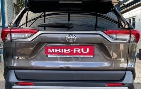 Toyota RAV4, 2020 год, 4 500 000 рублей, 7 фотография