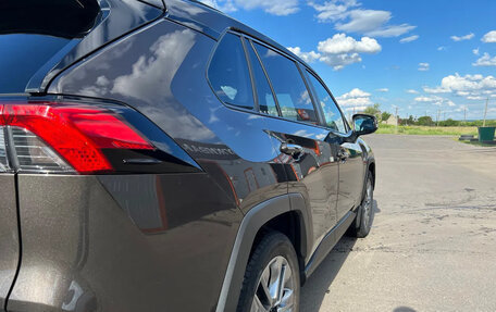 Toyota RAV4, 2020 год, 4 500 000 рублей, 18 фотография