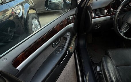 Audi A8, 2008 год, 1 050 000 рублей, 11 фотография