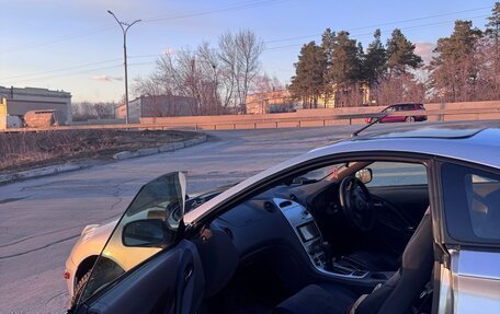 Toyota Celica VII рестайлинг, 1999 год, 820 000 рублей, 10 фотография
