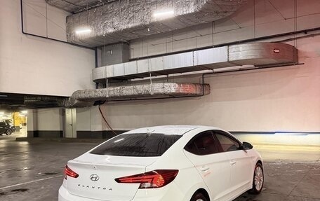 Hyundai Elantra VI рестайлинг, 2019 год, 1 700 000 рублей, 3 фотография