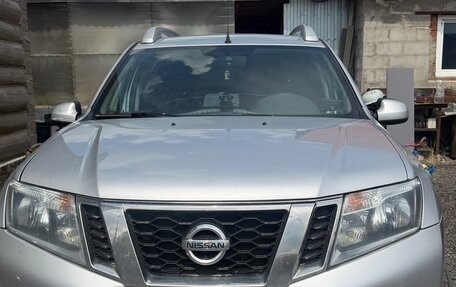 Nissan Terrano III, 2018 год, 850 000 рублей, 2 фотография