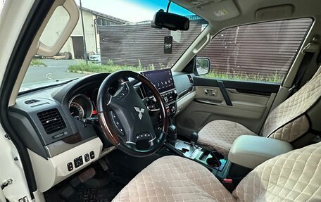 Mitsubishi Pajero IV, 2019 год, 3 750 000 рублей, 4 фотография