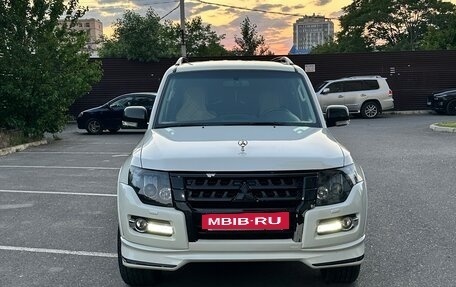 Mitsubishi Pajero IV, 2019 год, 3 750 000 рублей, 6 фотография
