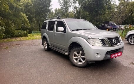 Nissan Pathfinder, 2011 год, 1 299 000 рублей, 1 фотография