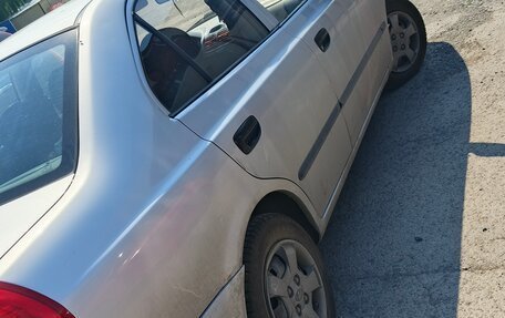 Hyundai Accent II, 2005 год, 300 000 рублей, 4 фотография