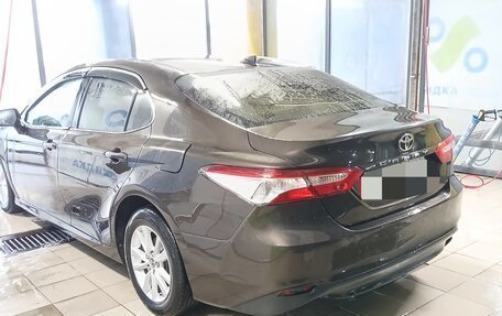 Toyota Camry, 2019 год, 2 150 000 рублей, 2 фотография