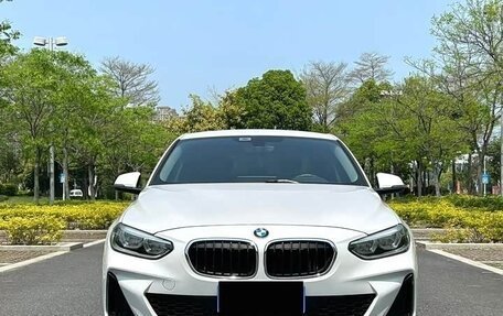 BMW 1 серия, 2023 год, 1 740 010 рублей, 2 фотография
