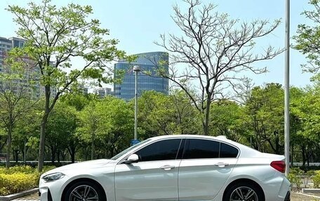 BMW 1 серия, 2023 год, 1 740 010 рублей, 3 фотография