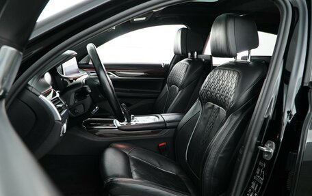 BMW 7 серия, 2019 год, 5 177 077 рублей, 11 фотография