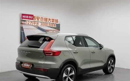 Volvo XC40 I, 2024 год, 3 500 000 рублей, 2 фотография