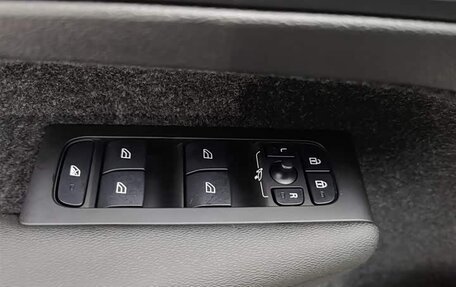 Volvo XC40 I, 2024 год, 3 500 000 рублей, 9 фотография
