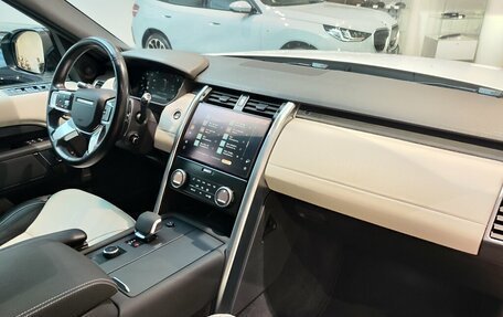 Land Rover Discovery IV, 2021 год, 7 149 000 рублей, 11 фотография