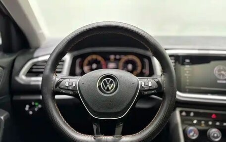Volkswagen T-Roc I, 2022 год, 1 896 000 рублей, 13 фотография