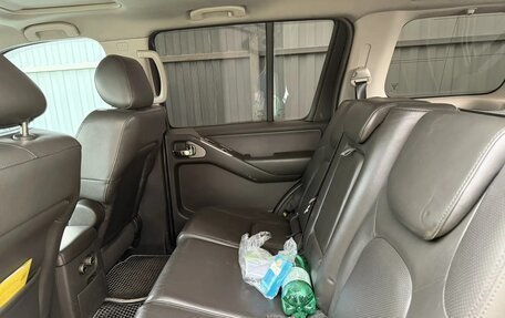 Nissan Pathfinder, 2005 год, 850 000 рублей, 2 фотография
