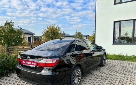 Toyota Camry, 2017 год, 2 480 000 рублей, 5 фотография