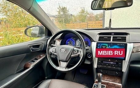 Toyota Camry, 2017 год, 2 480 000 рублей, 8 фотография