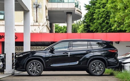 Toyota Highlander, 2026 год, 5 940 000 рублей, 4 фотография