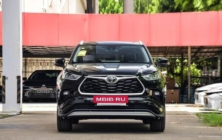 Toyota Highlander, 2026 год, 5 940 000 рублей, 2 фотография
