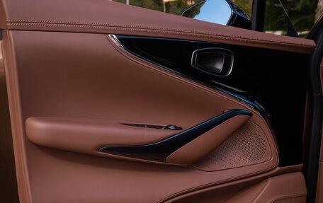 Aston Martin DBX I, 2026 год, 32 900 000 рублей, 10 фотография