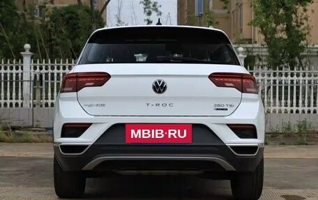 Volkswagen T-Roc I, 2021 год, 2 418 000 рублей, 5 фотография