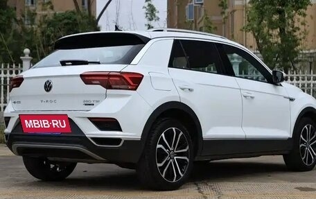 Volkswagen T-Roc I, 2021 год, 2 418 000 рублей, 6 фотография