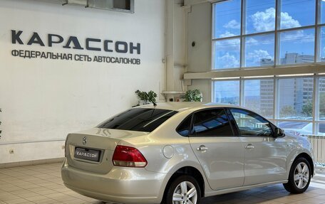 Volkswagen Polo VI (EU Market), 2013 год, 837 000 рублей, 2 фотография