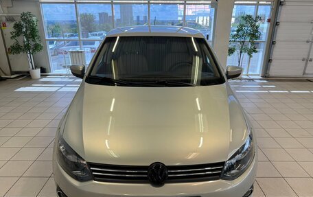 Volkswagen Polo VI (EU Market), 2013 год, 837 000 рублей, 3 фотография