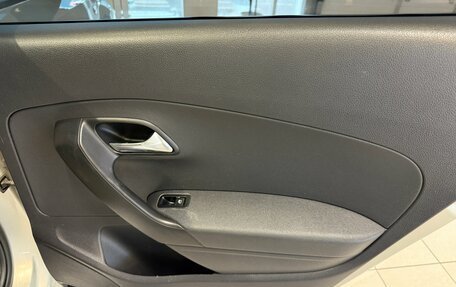 Volkswagen Polo VI (EU Market), 2013 год, 837 000 рублей, 15 фотография