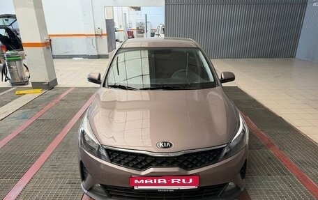 KIA Rio IV, 2020 год, 1 410 000 рублей, 3 фотография