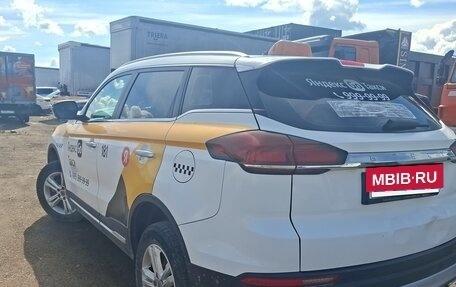 Geely Atlas, 2023 год, 1 380 000 рублей, 3 фотография