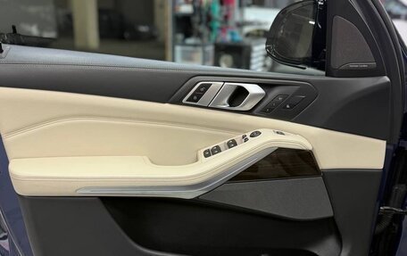 BMW X5, 2018 год, 5 800 000 рублей, 19 фотография