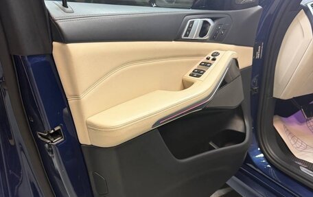 BMW X5, 2018 год, 5 800 000 рублей, 15 фотография