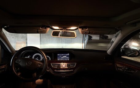 Mercedes-Benz S-Класс, 2007 год, 1 750 000 рублей, 11 фотография