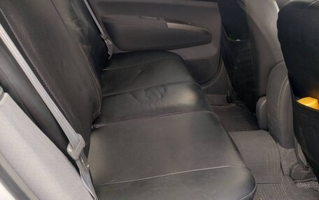 Toyota Prius, 2006 год, 749 000 рублей, 5 фотография