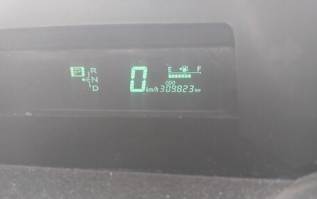 Toyota Prius, 2006 год, 749 000 рублей, 14 фотография