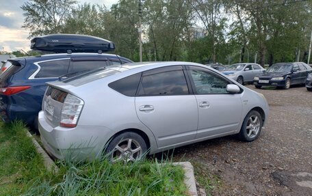 Toyota Prius, 2006 год, 749 000 рублей, 9 фотография