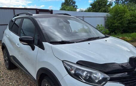 Renault Kaptur I рестайлинг, 2017 год, 1 400 000 рублей, 2 фотография