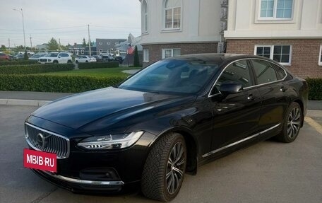 Volvo S90 II рестайлинг, 2021 год, 3 499 950 рублей, 2 фотография