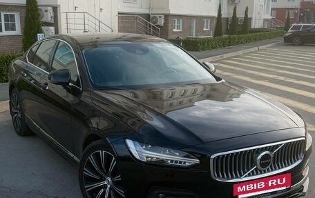 Volvo S90 II рестайлинг, 2021 год, 3 499 950 рублей, 3 фотография